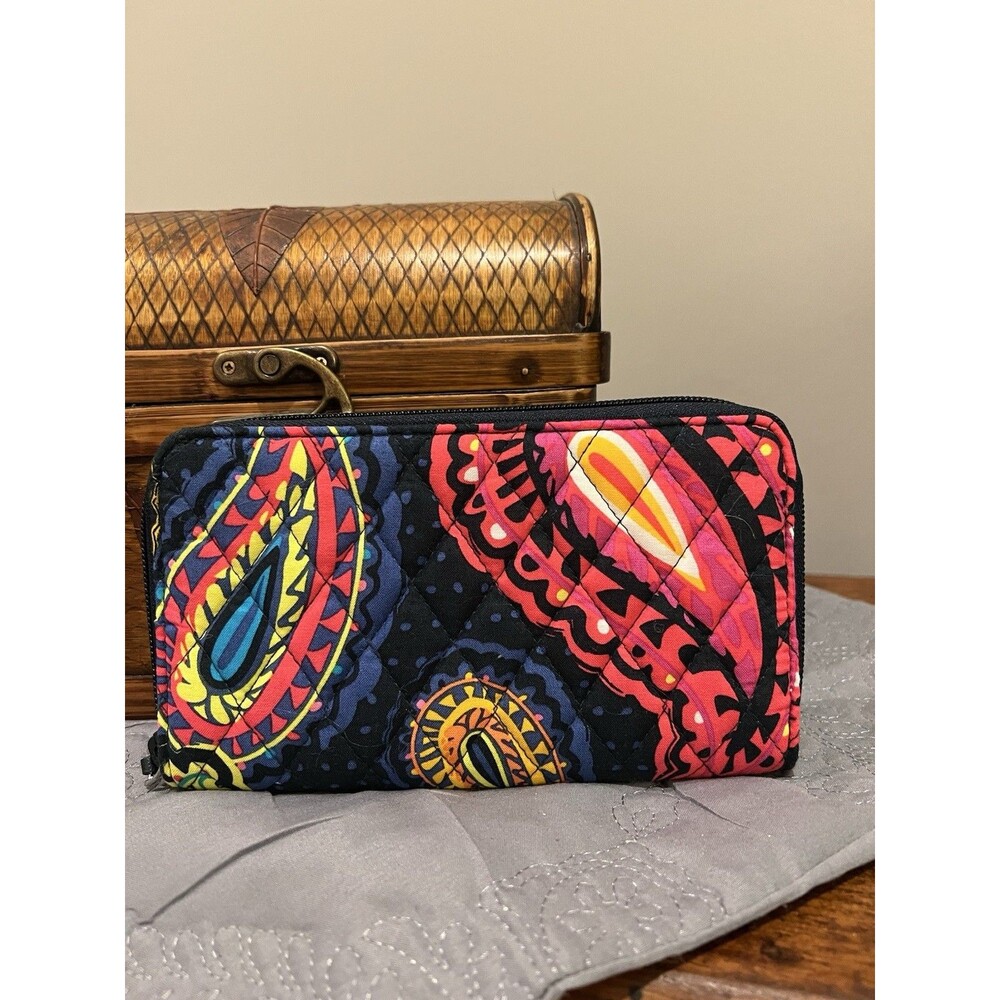 NEW Vera Bradley Accordion Wallet Twightlight paisley pattern NWT